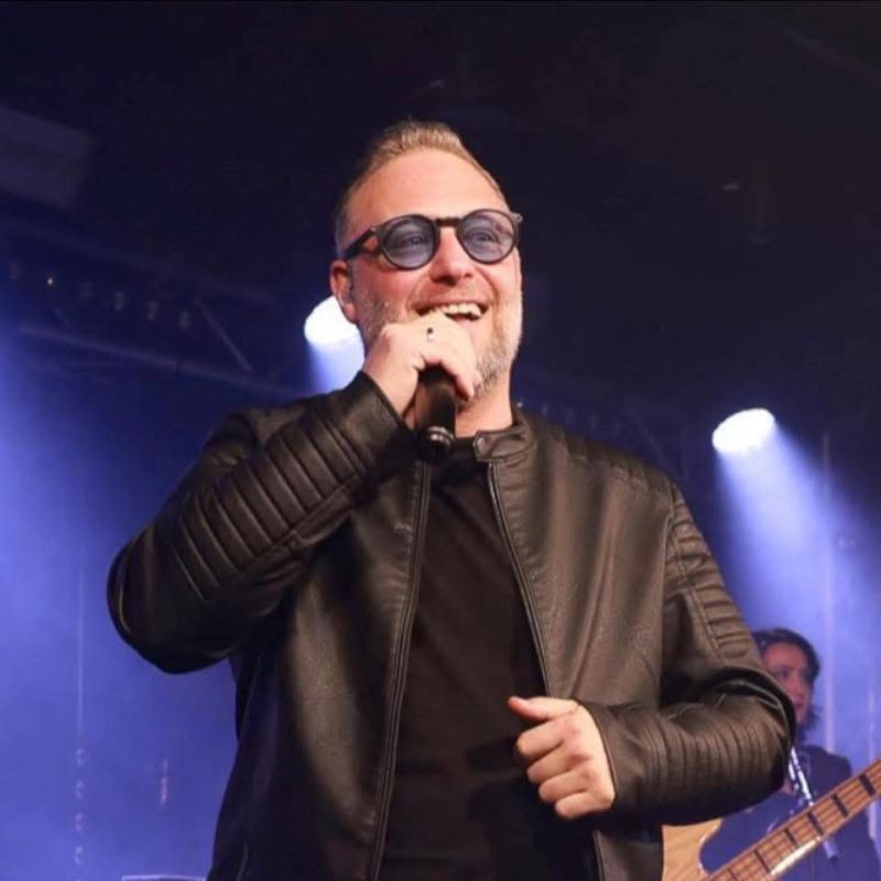 Photo de l'artiste NOTTE ROSA – Tribute Tozzi - Agence artistique Bia Production